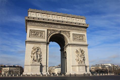 The Washington Monument: Un Monumental Hommage à l'Histoire et un Triomphe de la Pierre